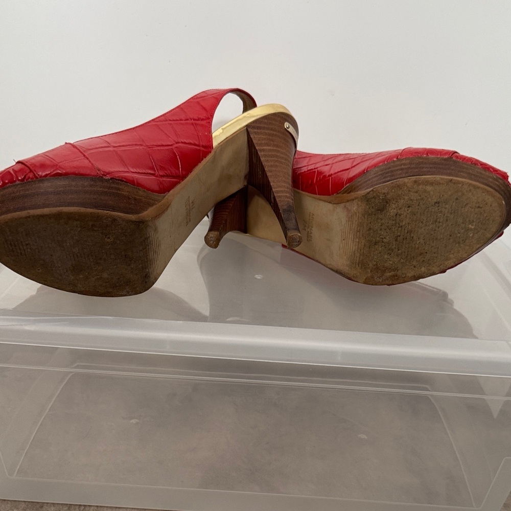 Buy 1 get 1 FREE 
Michael Kors Red Croc-Embossed Peep-Toe Heels - Picture 8 of 10